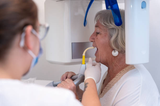 Best Weekend Emergency Dentist in Marinette, WI